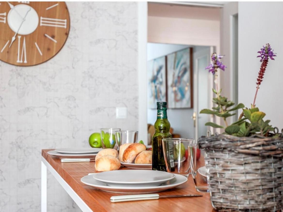 Exclusivo Duplex Con Terraza En Sevilla المظهر الخارجي الصورة