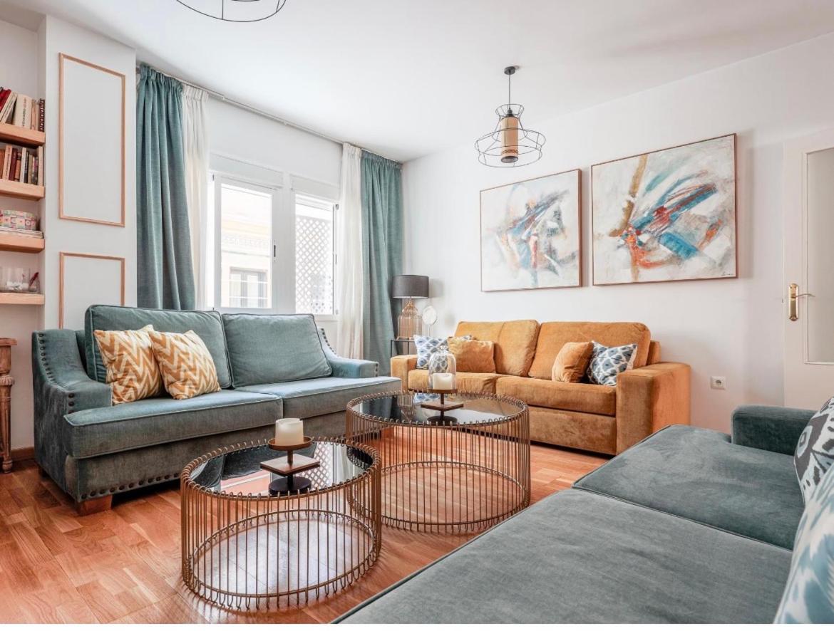 Exclusivo Duplex Con Terraza En Sevilla المظهر الخارجي الصورة