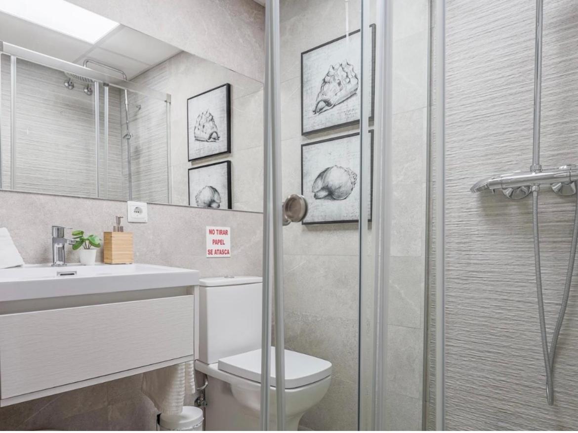 Exclusivo Duplex Con Terraza En Sevilla المظهر الخارجي الصورة